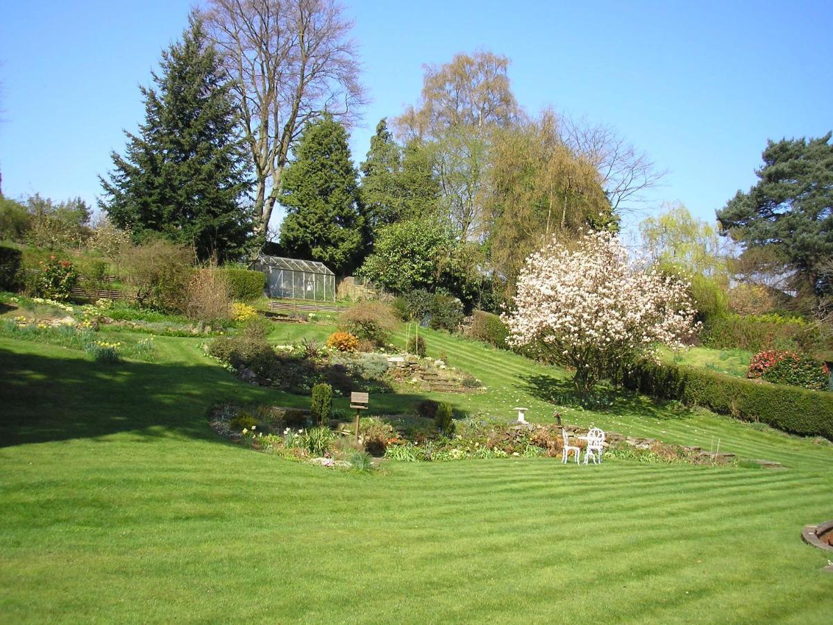 Chart House Bed And Breakfast Dorking Buitenkant foto